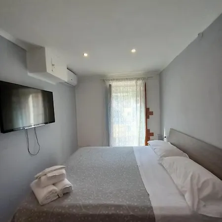 Controvento Al Mare Apartment